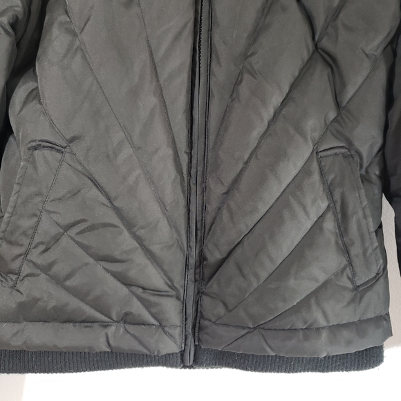 Black down insulated hooded zip winter puffer jacket - Picture 3 of 13
